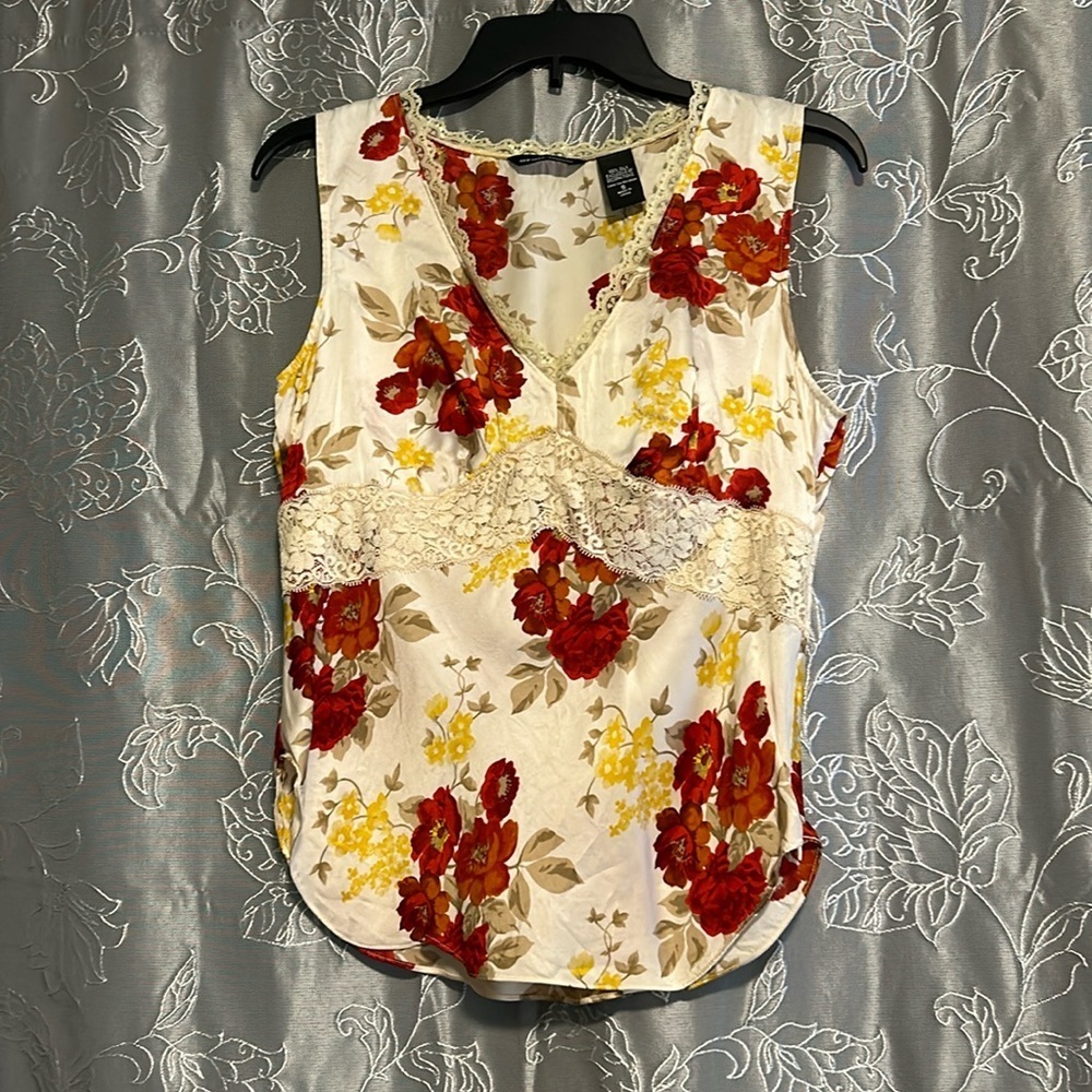 Silk Blouse with lace trim